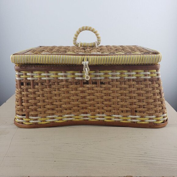 Other - Vintage Sewing Basket & Contents